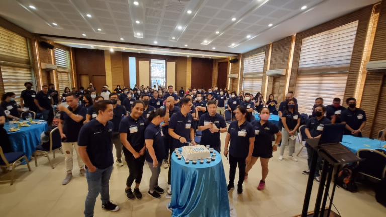 10 Reasons Why Team building Is Important for Your Company 1 BLOGS PIC 2