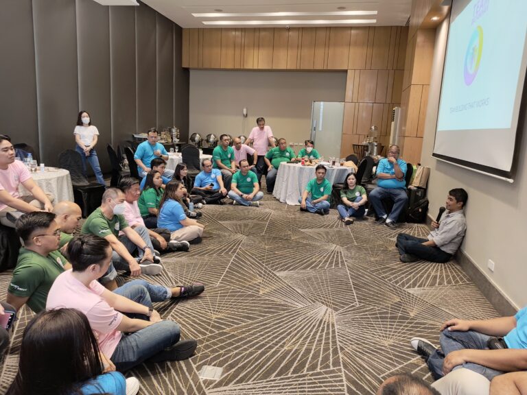 Bridging Communication Styles Between 4 Generations at Work 1 Showing the importance of open communication