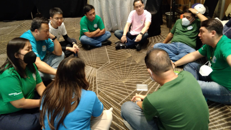 3 Things to Consider Before You Conduct Another Team Building Event 1 Team brainstorm ideas